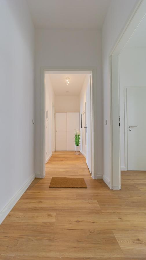 Modernes Apartment - Zentral, Ruhig, Wlan, Netflix, Kueche, Schreibtisch, Parkplatz, Waschtrockner Cottbus Exteriér fotografie